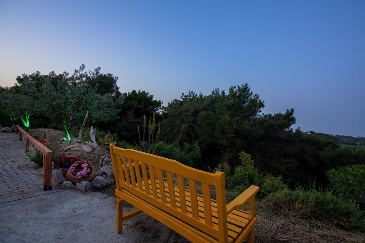Villa Rene Koskinou  ภายนอก รูปภาพ