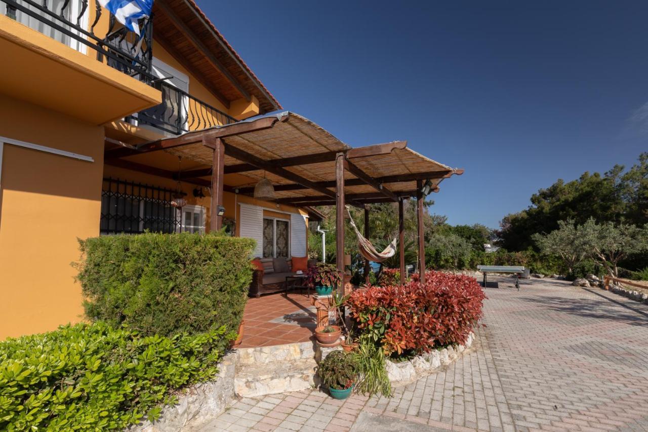 Villa Rene Koskinou  ภายนอก รูปภาพ