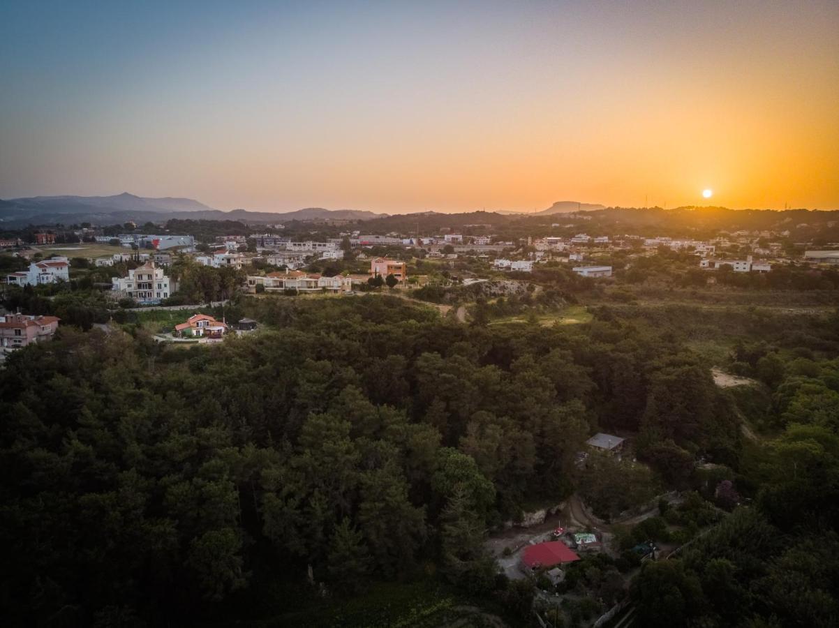 Villa Rene Koskinou  ภายนอก รูปภาพ
